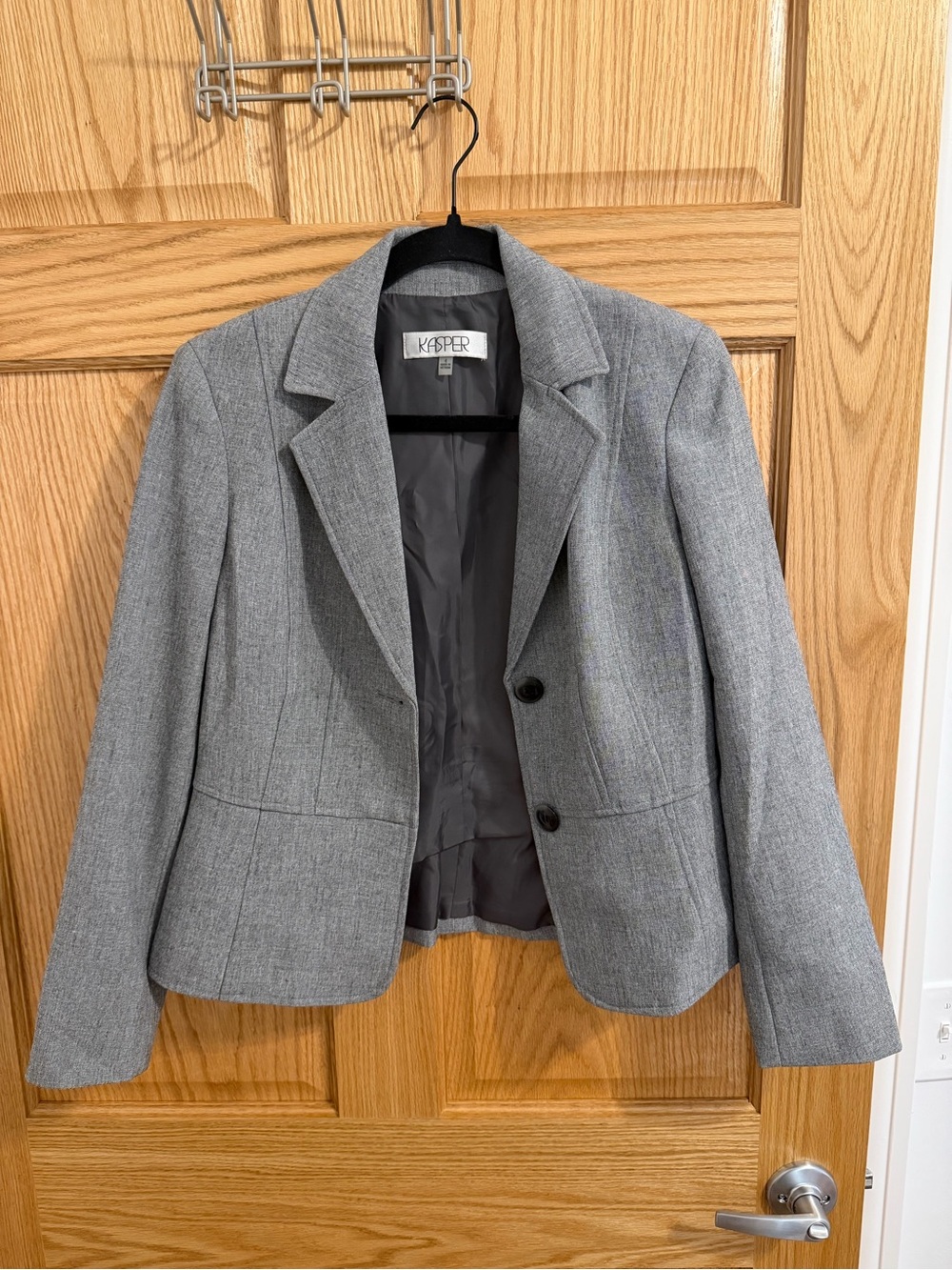Kasper Gray Tailored Women's Blazer with Two-Button Front